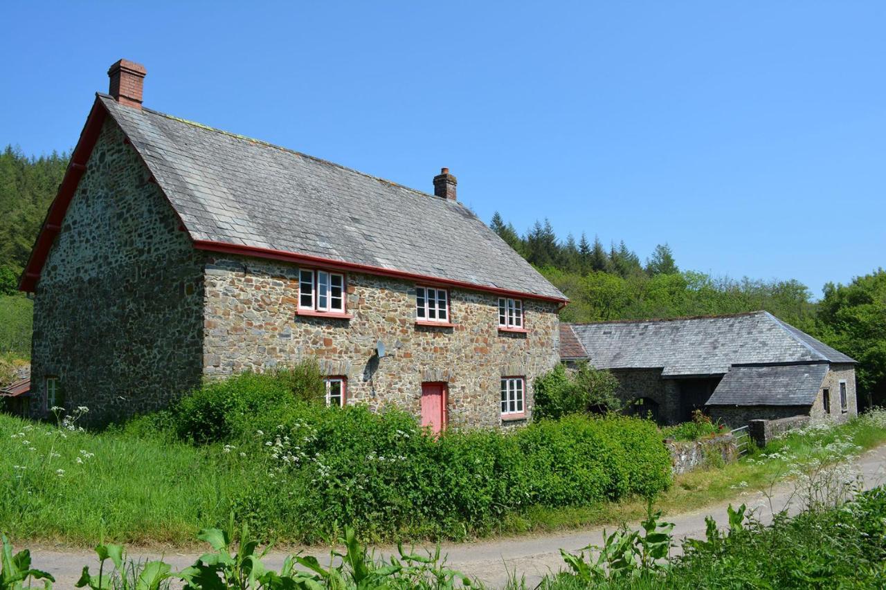 Aldridge Mill Hotel Oakford Exterior photo